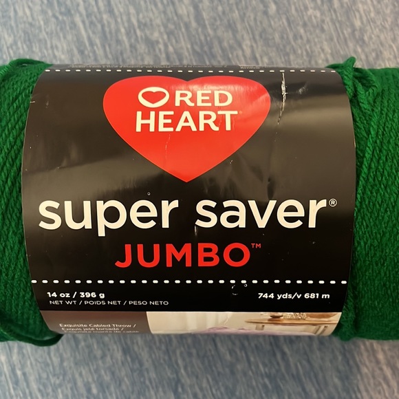 🔥 4 / $20 Sale 🔥 Paddy Green 744 yds 14 oz “Red Heart yarn - Picture 4 of 6